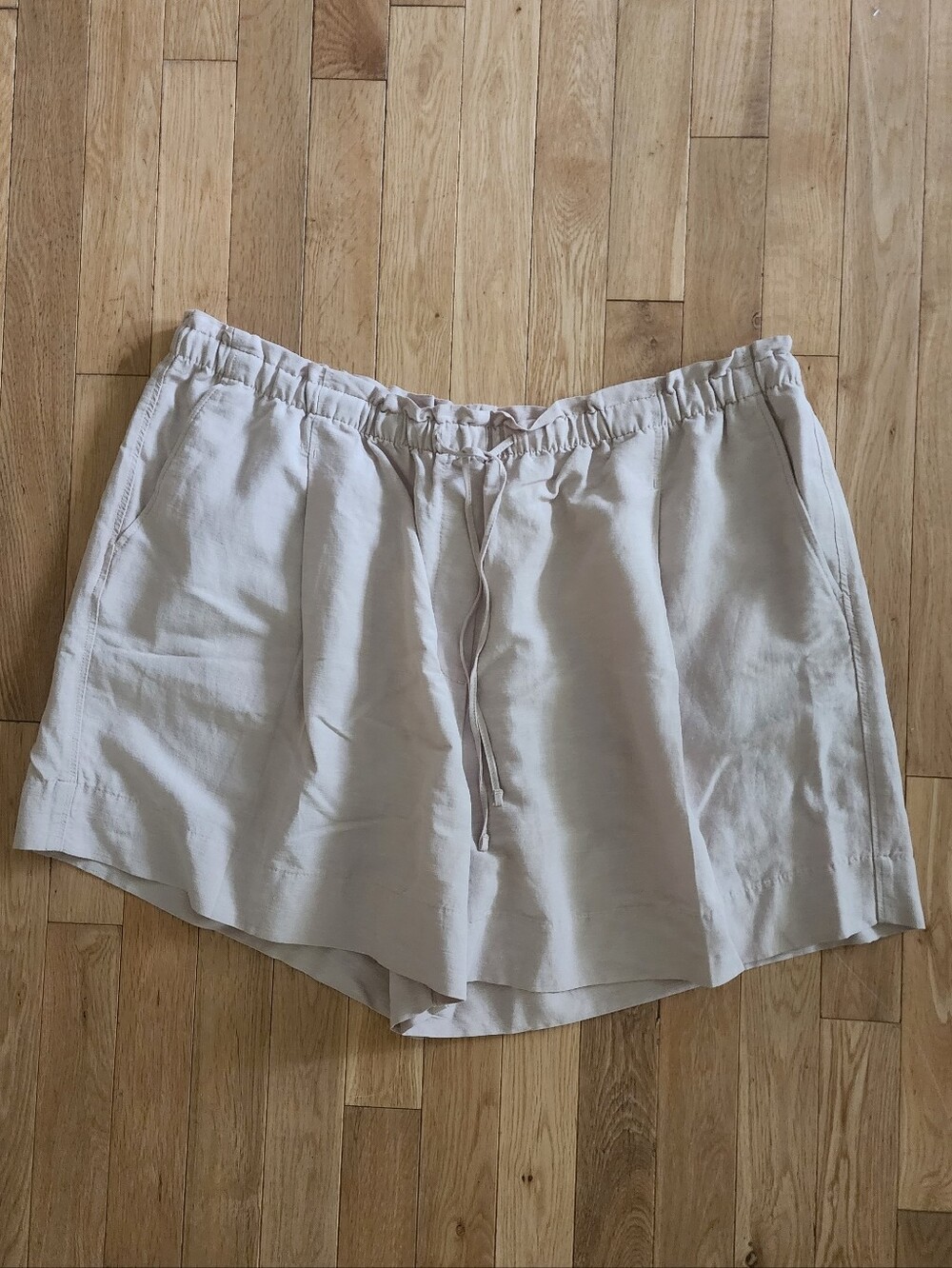NWT H&M Linen Blend Shorts Sz XL